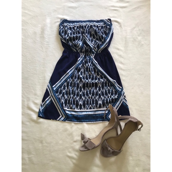 Express Geometric Navy White Mini Dress - Picture 2 of 2